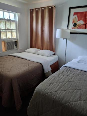 Room image 1
