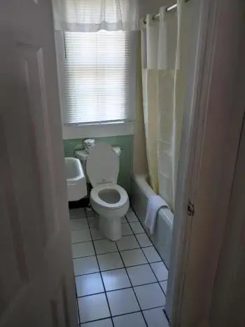 Rosewood Inn 10